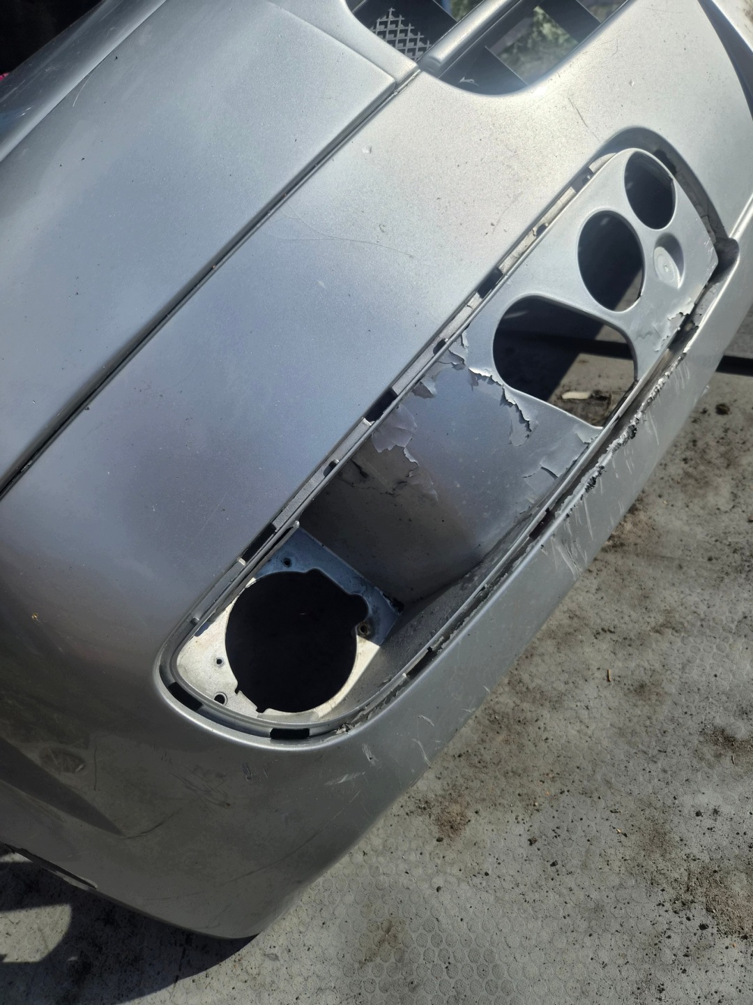 VW T5 Frontstoßstange vorne Caravelle Multivan srebrny grau