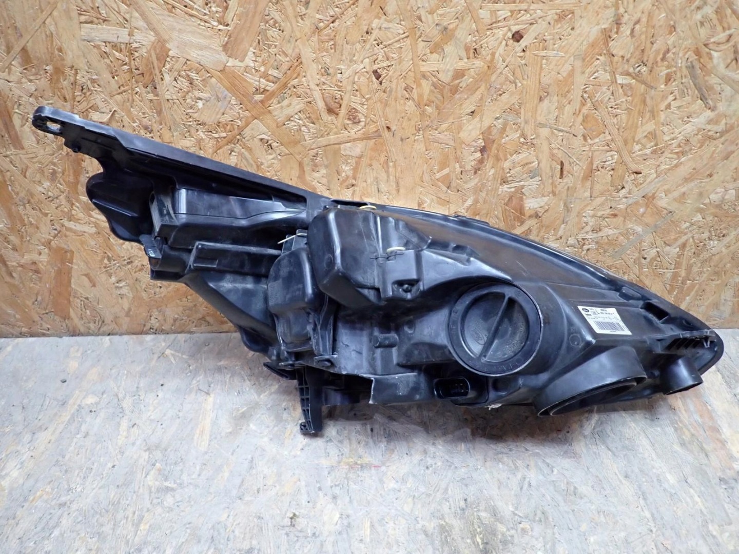 light left REFLEKTOR left FORD GRAND C MAX MK2 2010-2015R AM51-13W30-AF