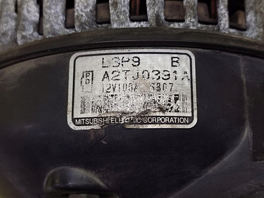 MAZDA 6 2.0 alternator A2TJ0391A