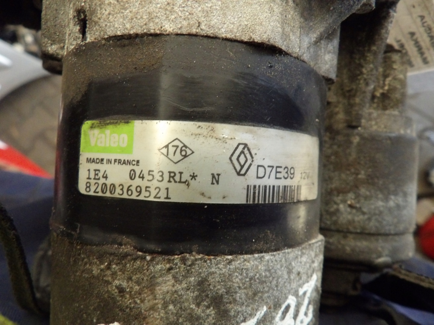Renault Clio II starter 8200369521 D7E39