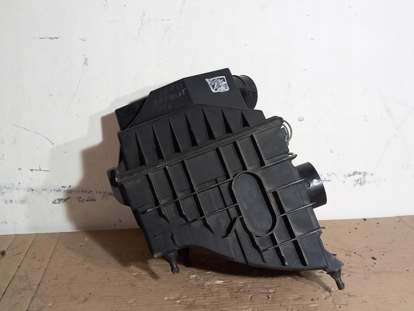 air filter housing FORD TRANSIT MK6 2.4 TDCI YC159600DC