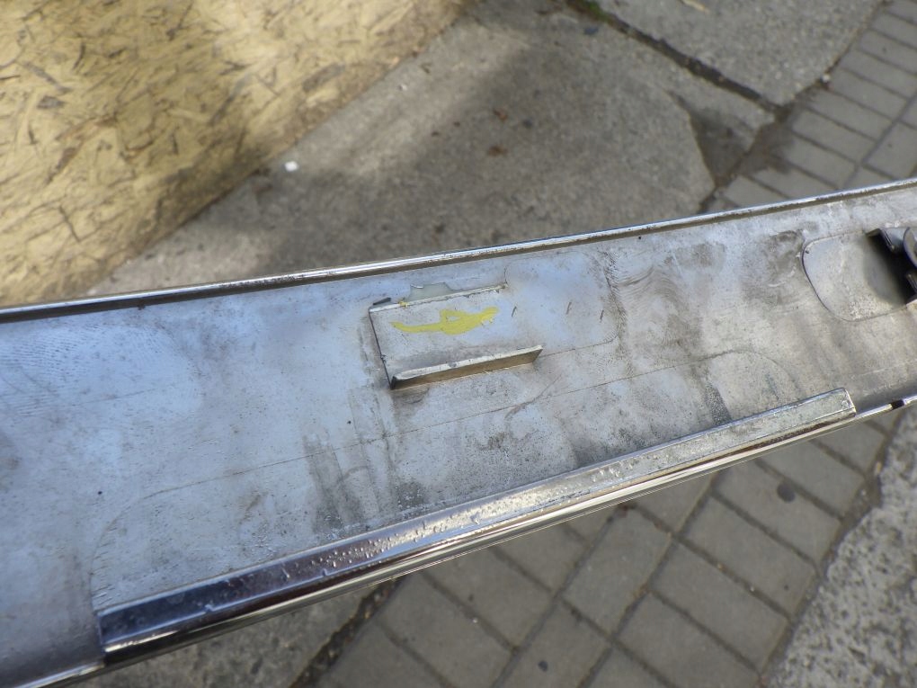 RENAULT THALIA II - 8200700557 cap bonnet moulding