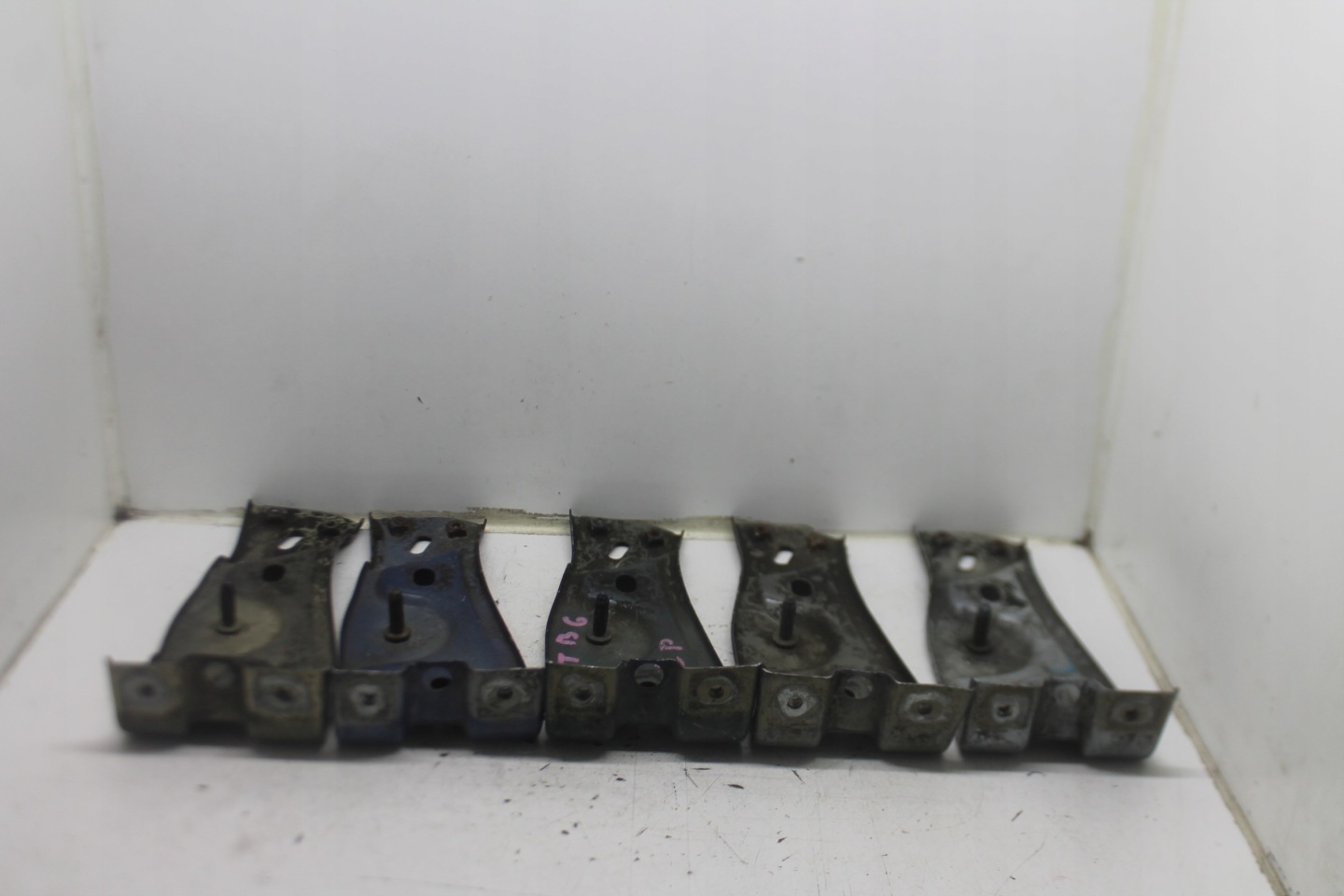 Console Support Support plaque Aile 3C0821141 VW AUDI SEAT SKODA