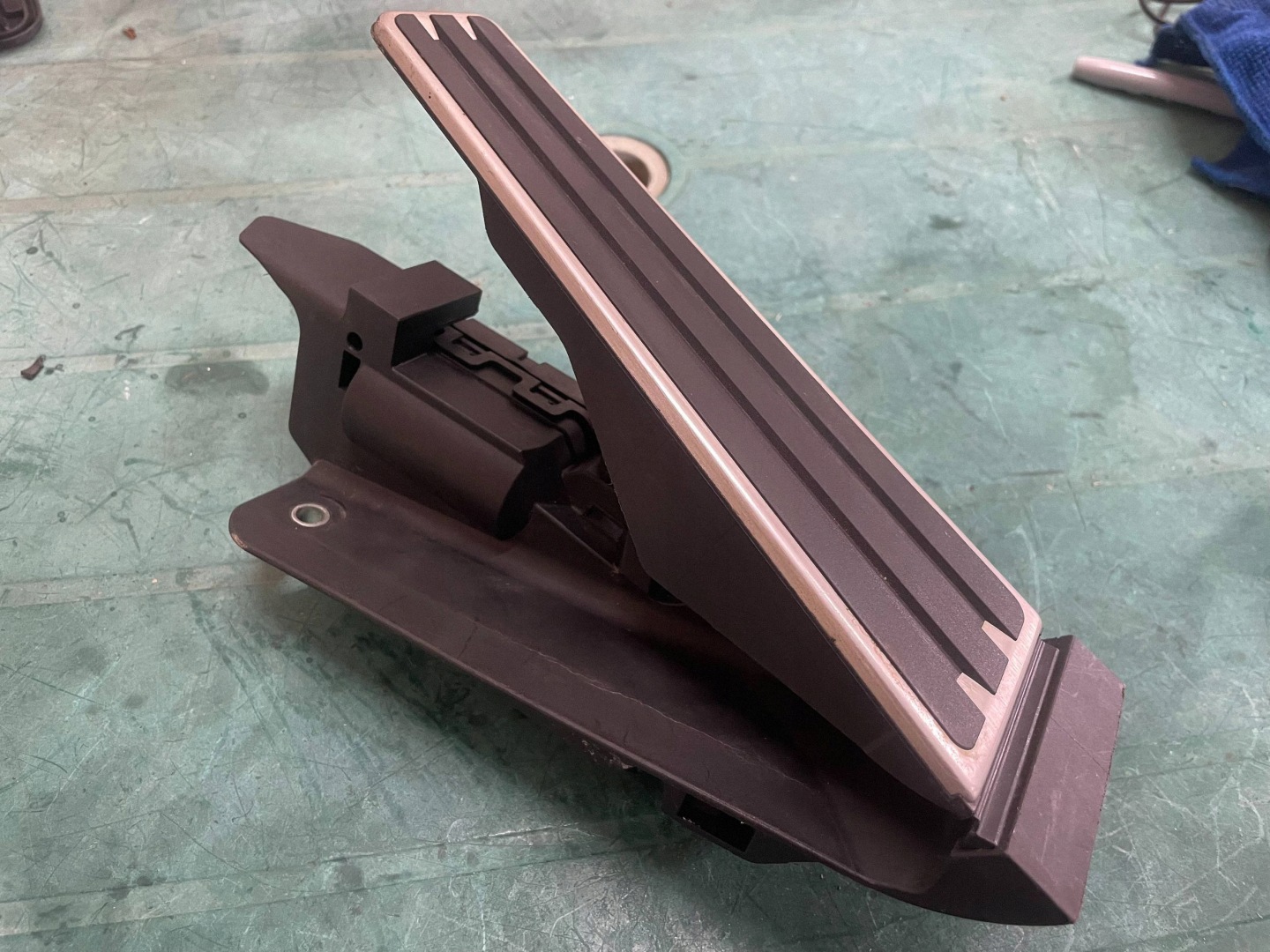 accelerator pedal PORSCHE 911 991 6PV008792 @A