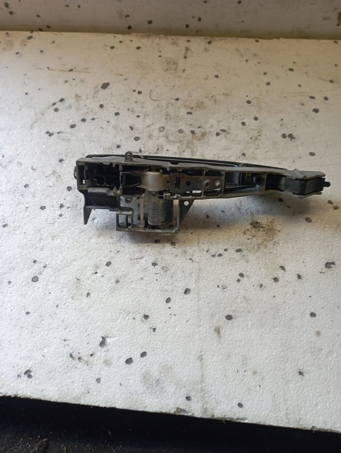 handle right rear part Peugeot 5008 9664559980