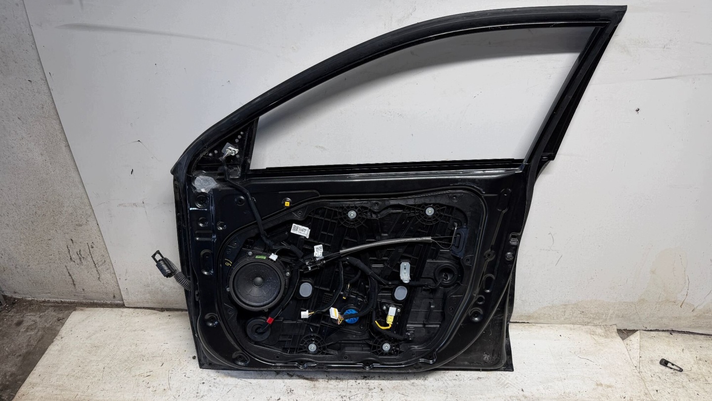 KIA NIRO door right right front front 15-22