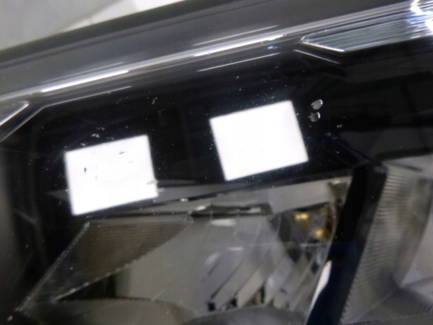 VW PASSAT B8 LIFT light left front 10PIN LED NR104