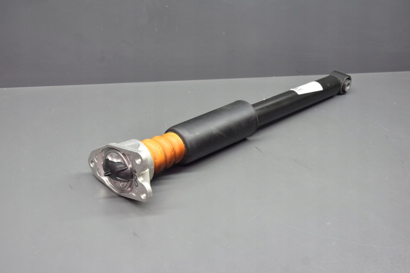 shock absorber right left rear part BMW 1 F40 only 282km
