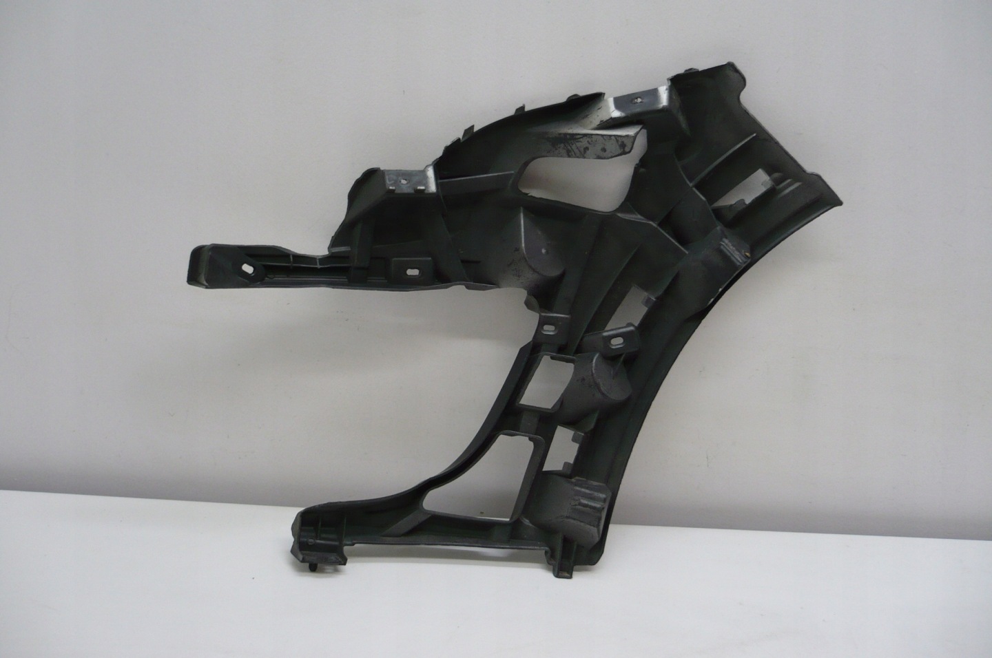 RENAULT MEGANE III 3 LIFT 13- support holder of a bumper right front