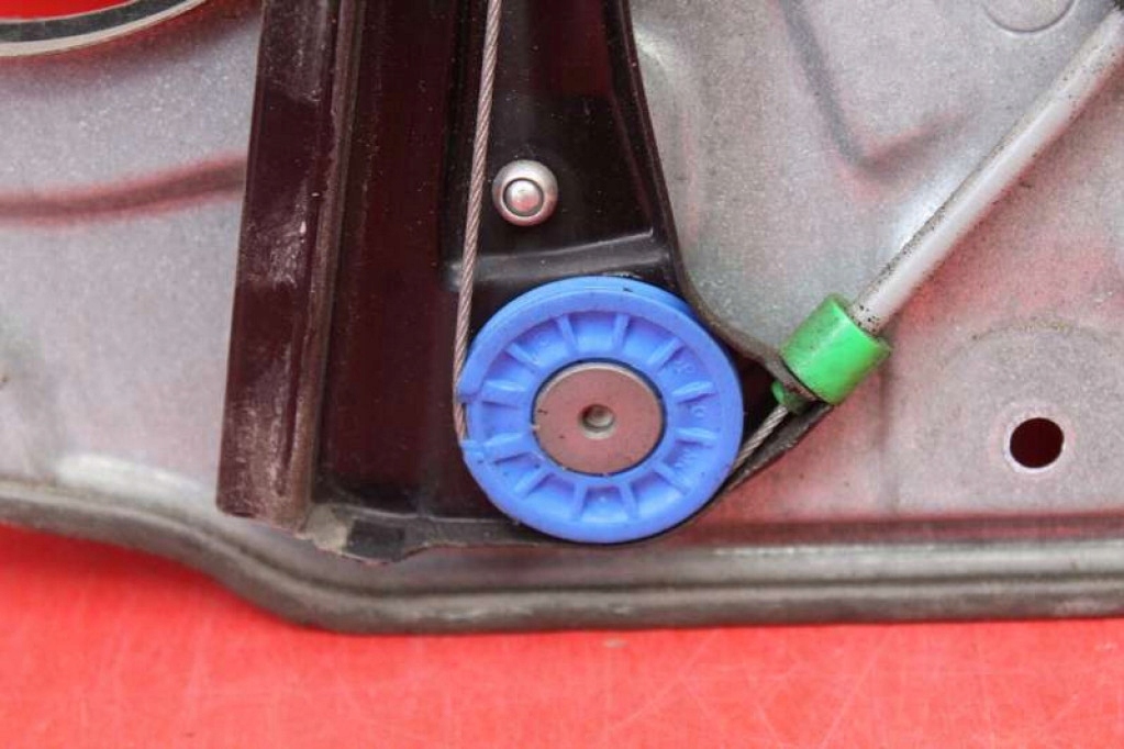 window regulator left front EU 6Q4837755 VW POLO 4 IV 9N 5D 01-05