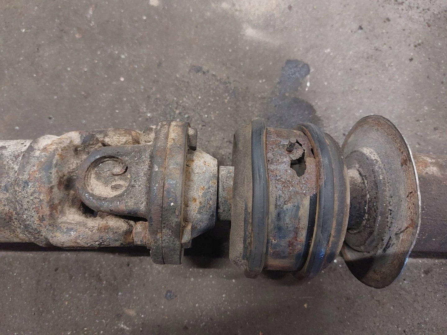 ALBERO TRASMISSIONE ISUZU TROOPER e 83-92R
