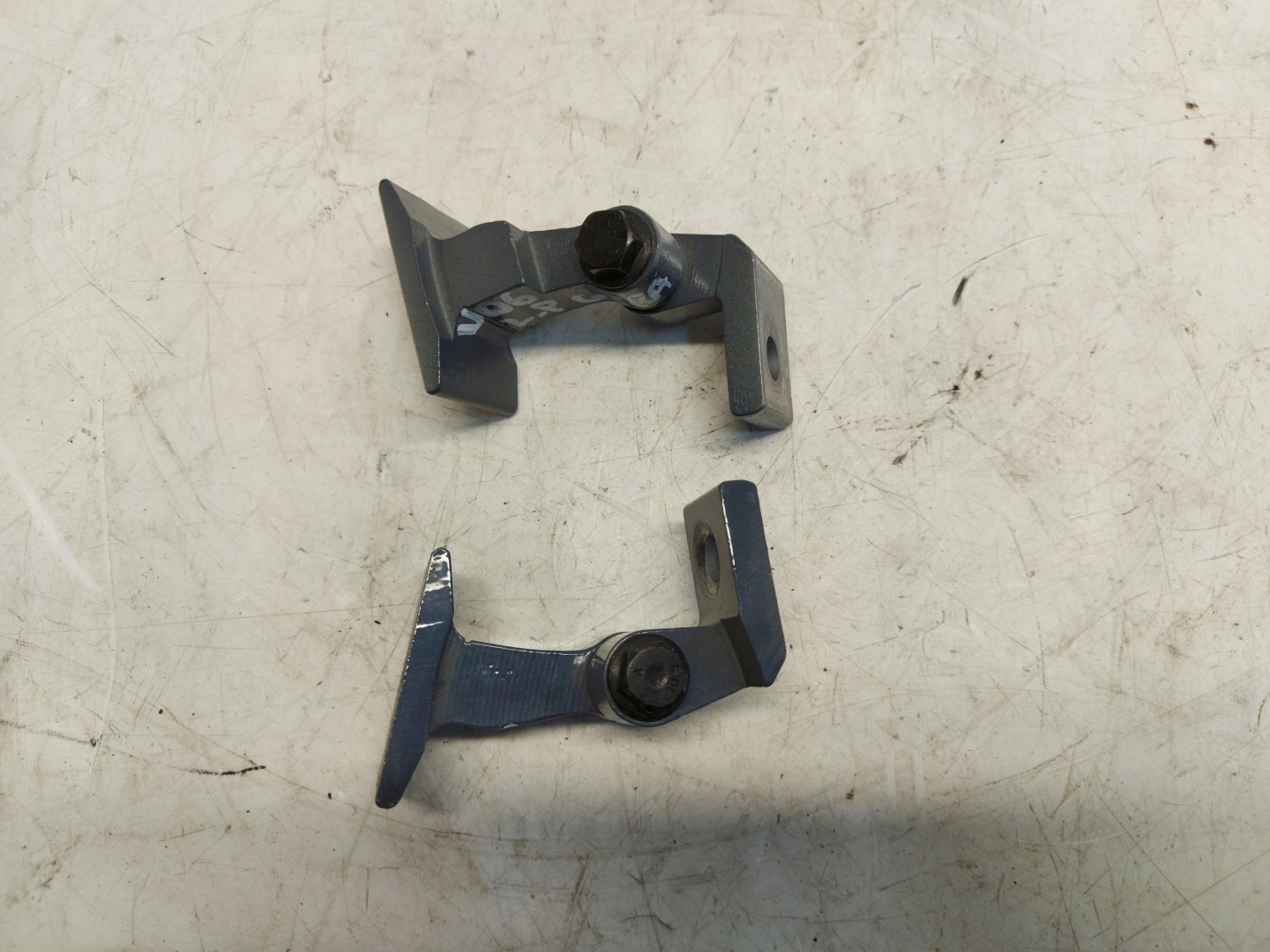 BMW U06 220d hinge door left front GORA DOL BMWU06ZAWLP