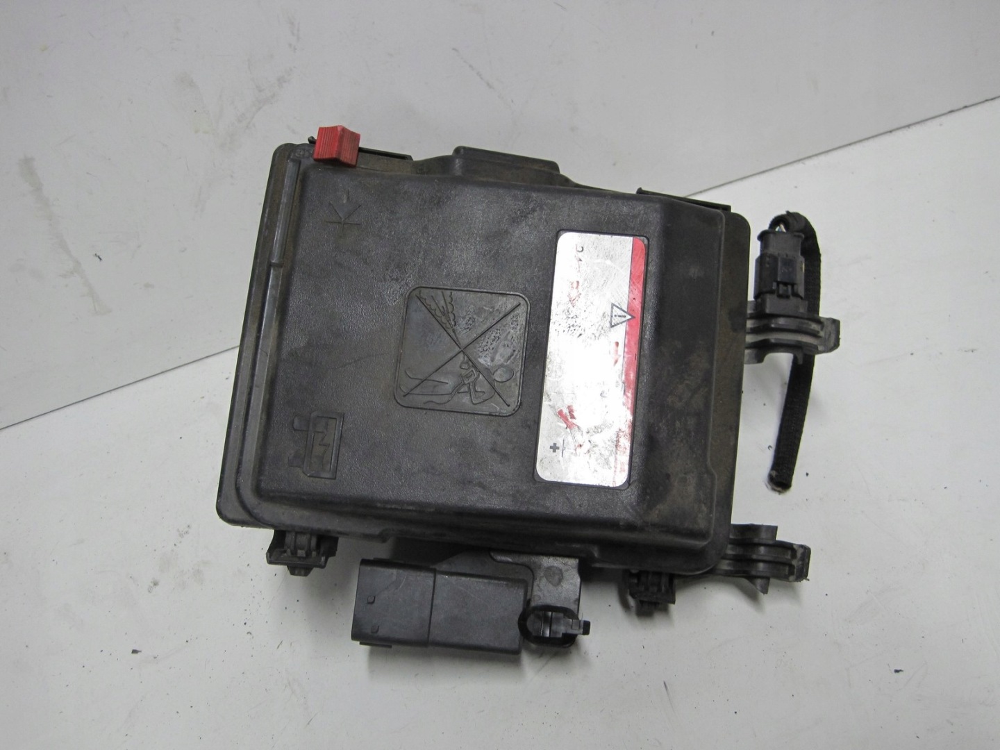 boîte à fusibles PEUGEOT 9804681980