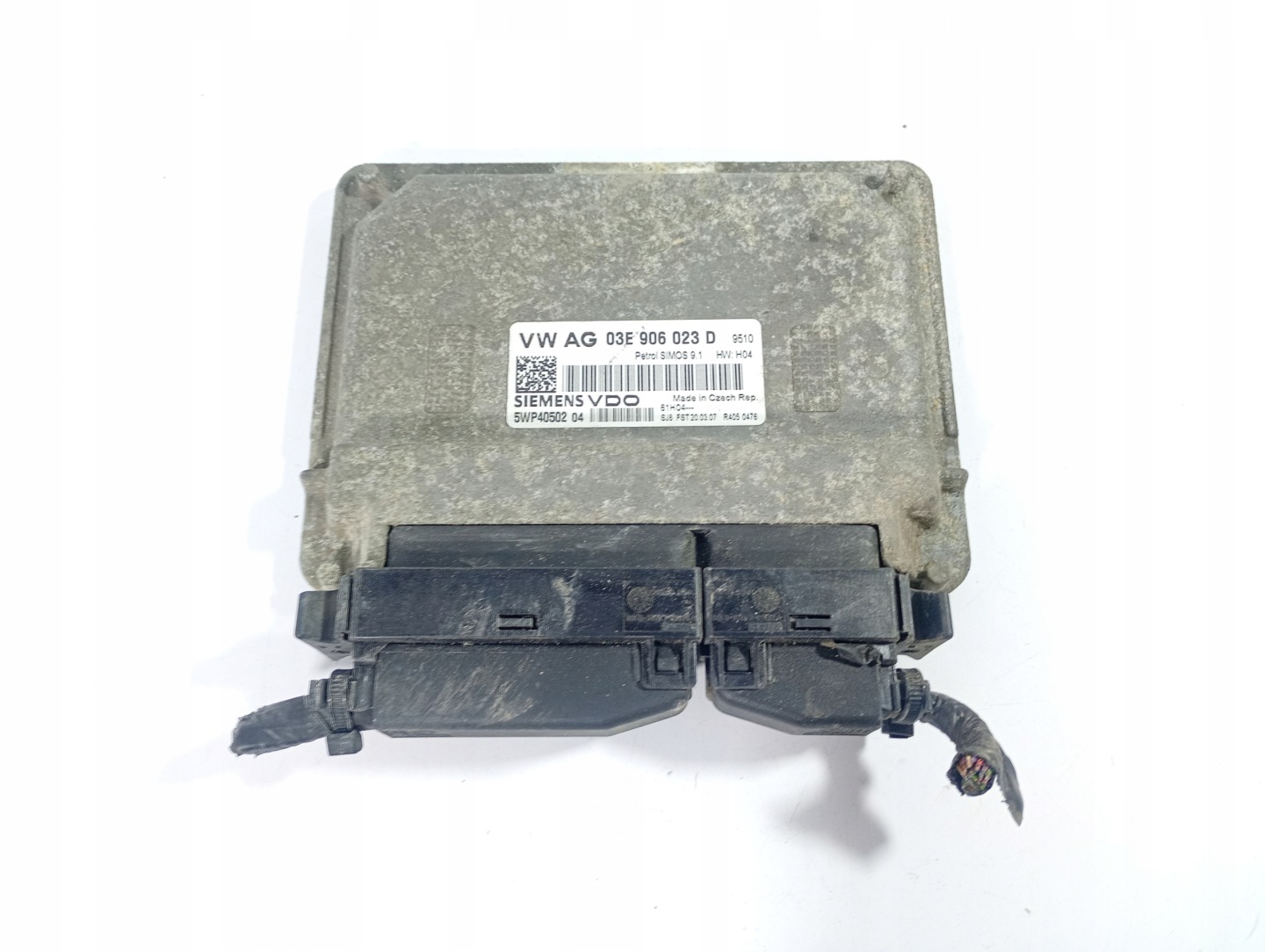 computer control unit of the engine OE 03E906023D Skoda Fabia II 2 07-14