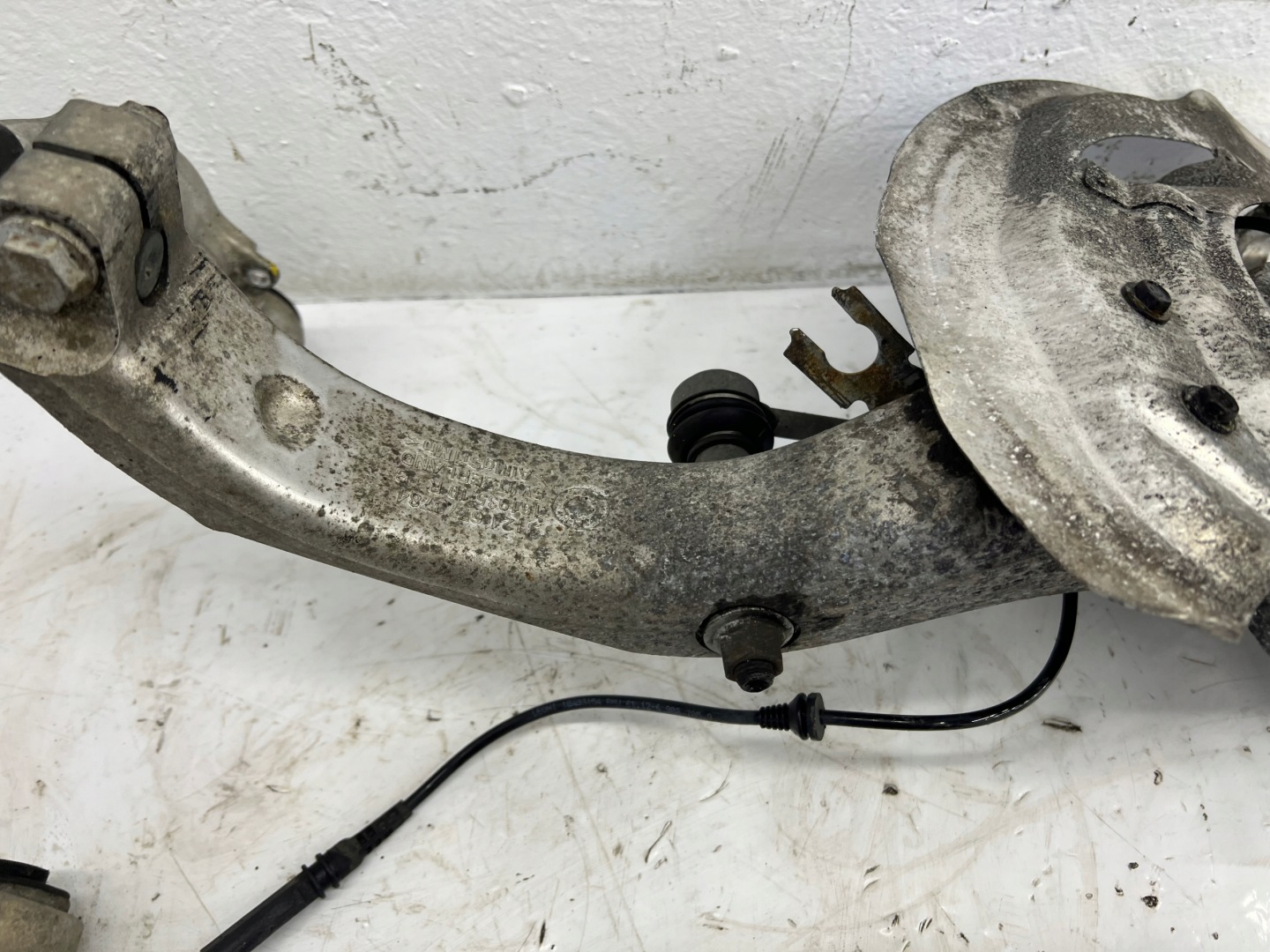 swing right front BMW X5 E70 X6 E71 3.0D 286KM 6773784