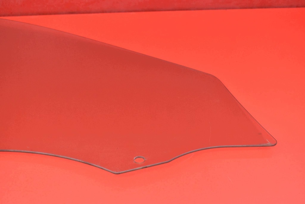 window side left front front SKODA OCTAVIA 3 III KOMBI LIFT 17-20