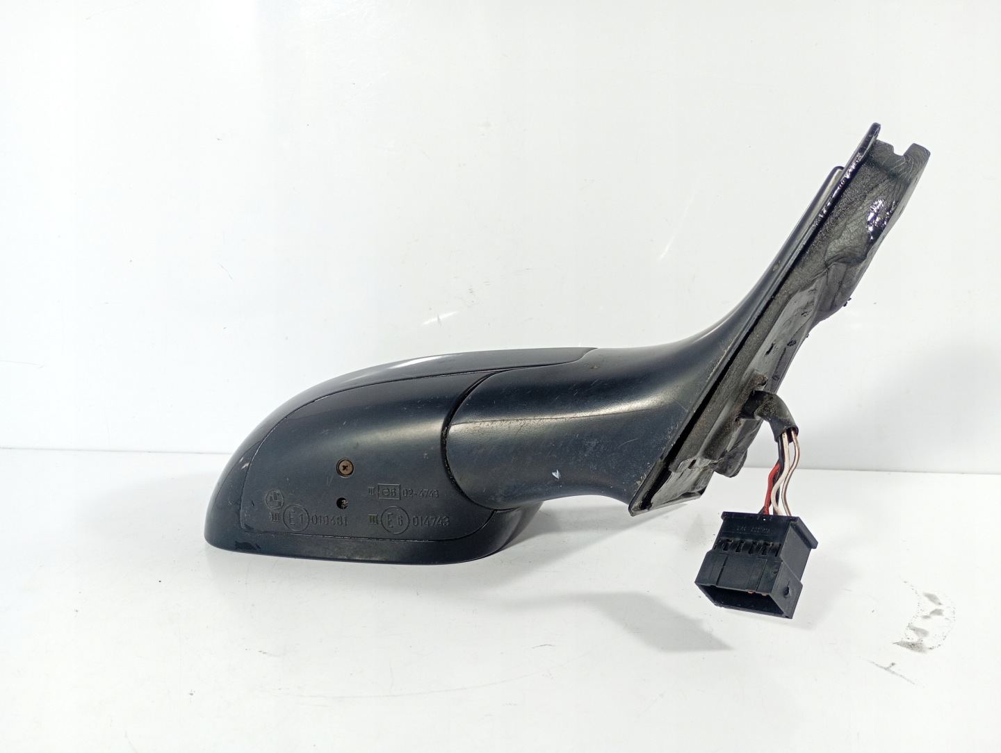 Audi A3 8L FL 96-03 mirror right electrics 5PIN OE 014743