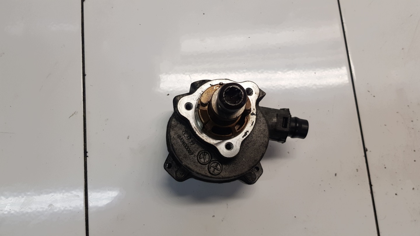 BMW E60 E90 2.5 3.0 pump VACUM 200400089