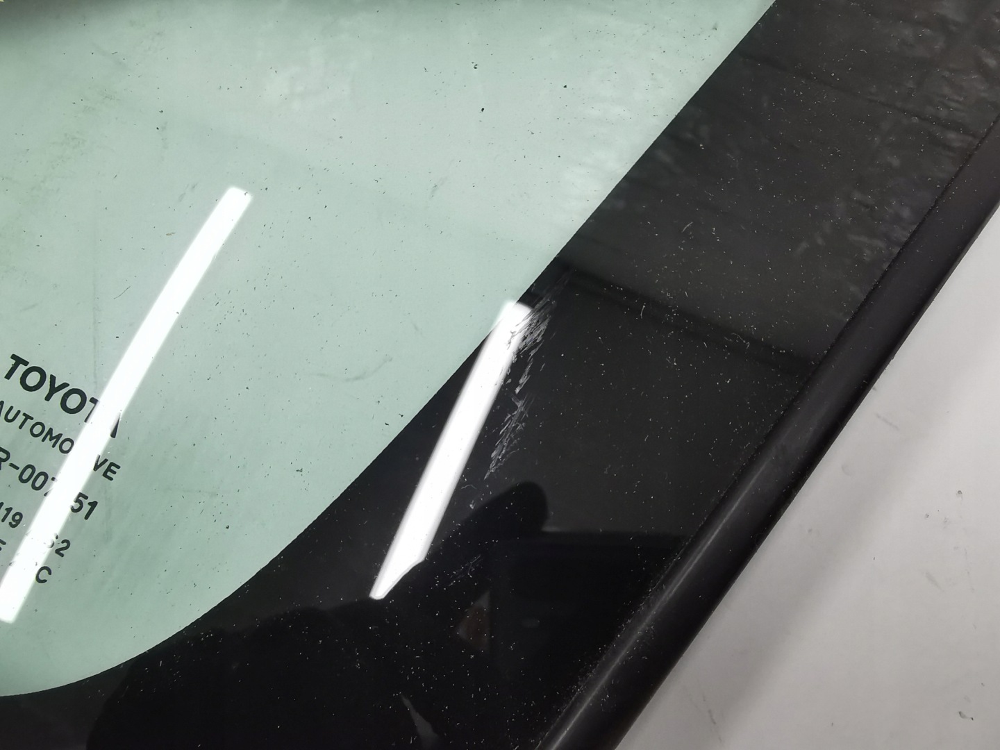 window bodywork left front TOYOTA AURIS and / 43R-007951