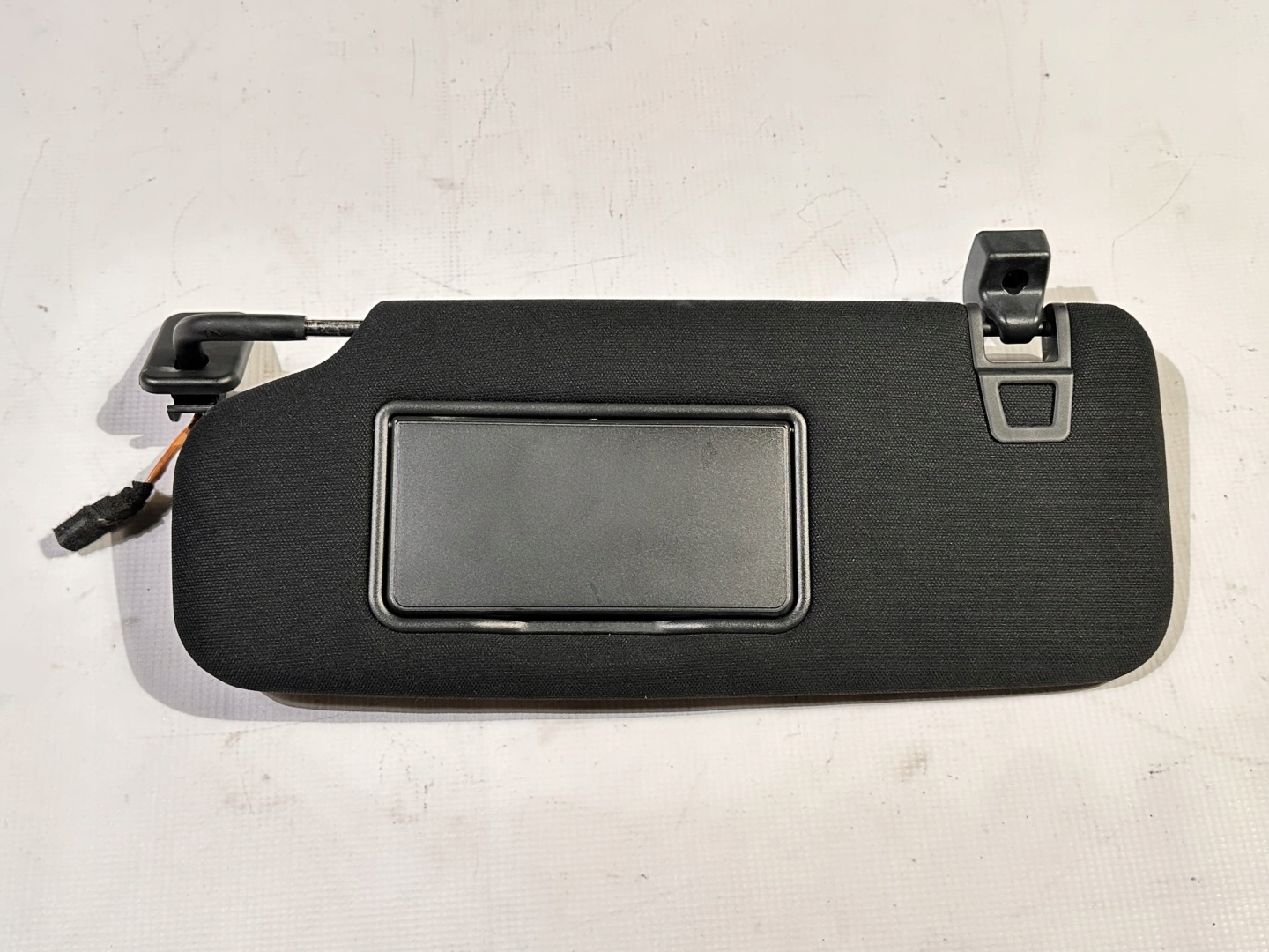 cover przeciwsloneczna left visor visor Ford Explorer 2020+