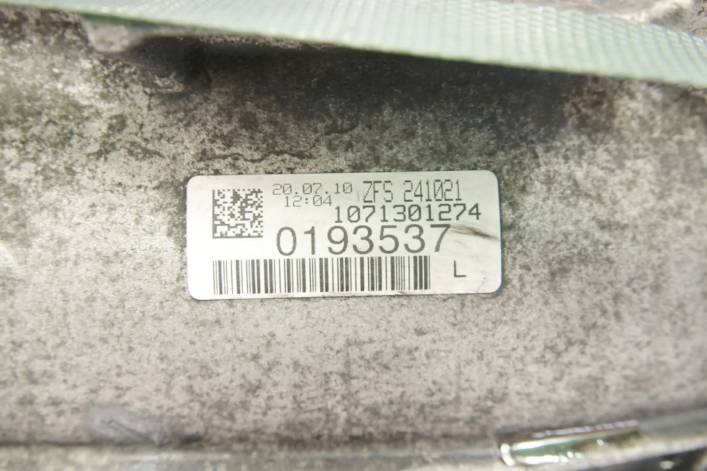 Getriebe AUTOMAT BMW E90 320D 7601244 6HP19