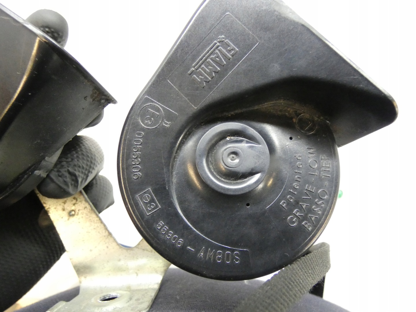 KLAKSON SYGNAL ton ALFA ROMEO 159 05-11 KOMPLET 2SZT