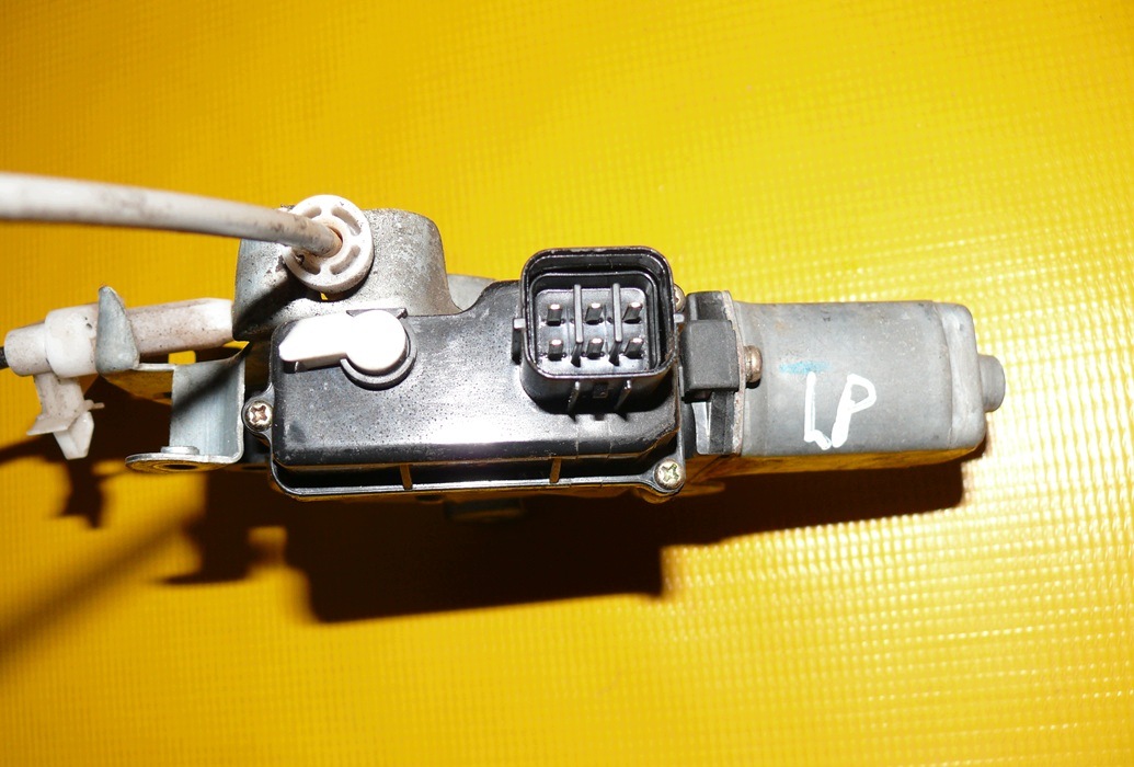 window regulator mechanism left front MITSUBISHI OUTLANDER and 1 03-06 EUROPA