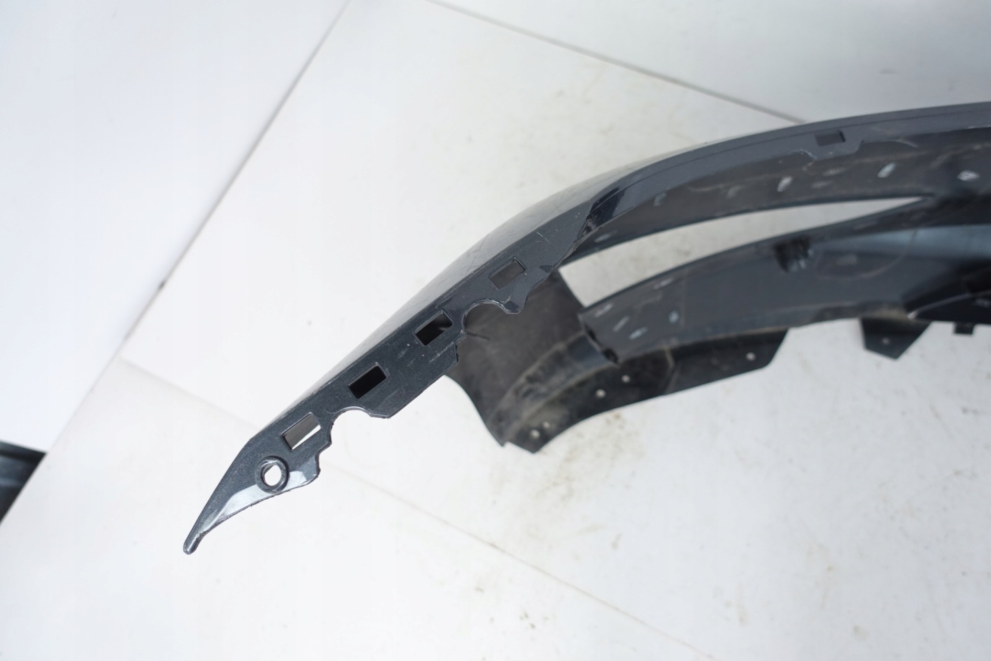 TESLA MODEL 3 III bumper front front 1084168-00-F