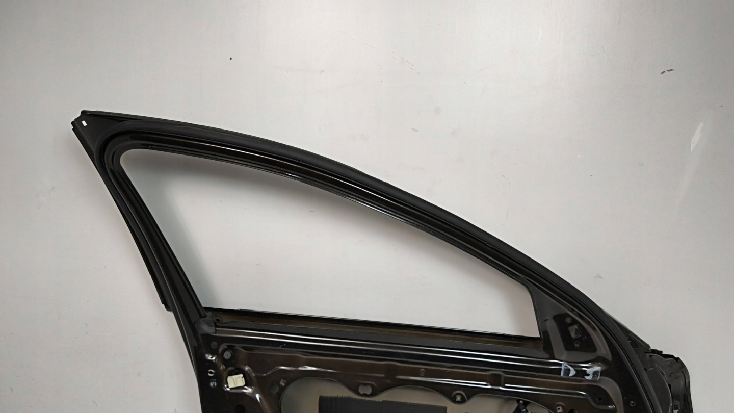 BMW 5 G30 G31 door front left B65 W colour