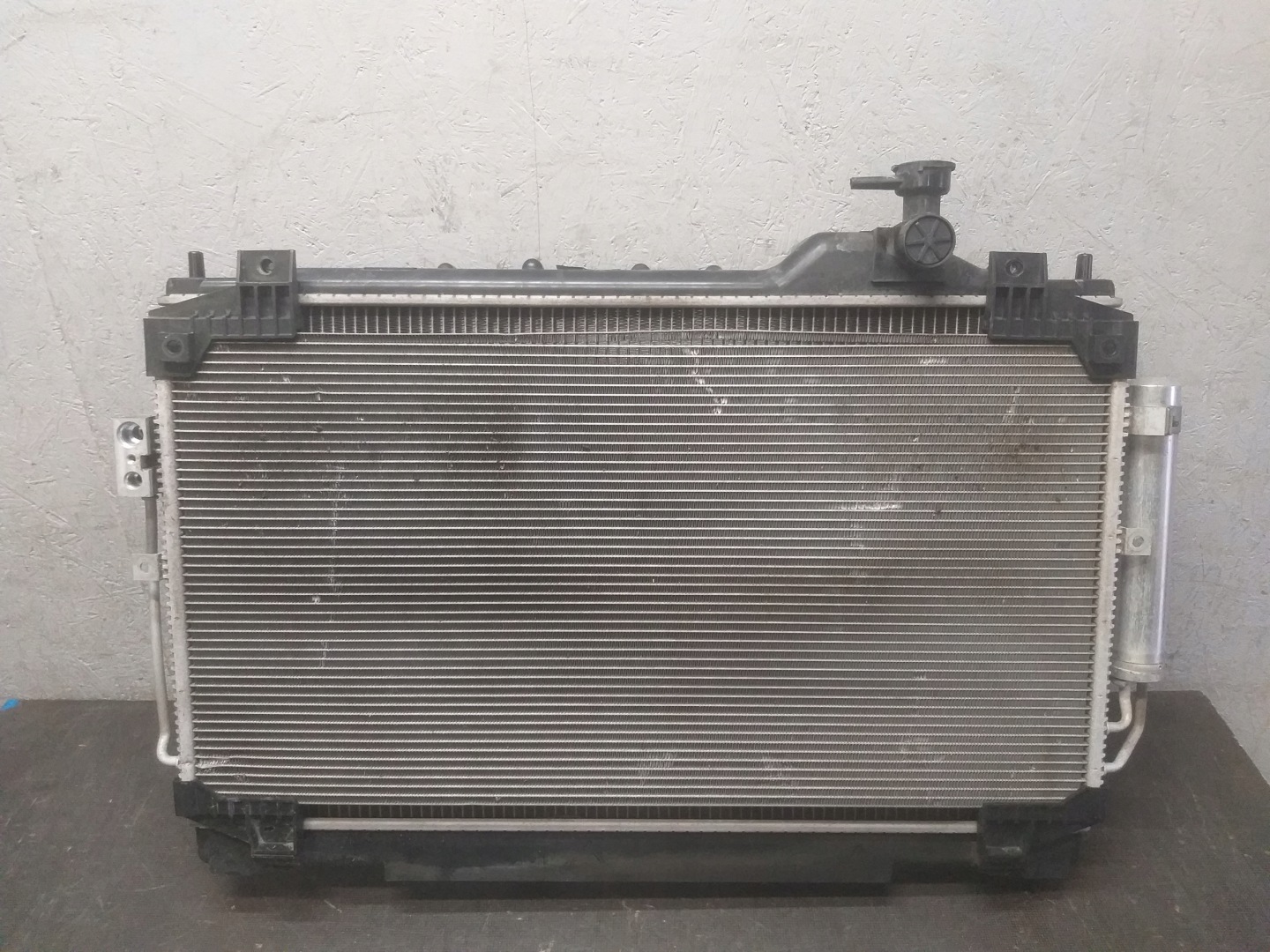 water cooler KLIMA KOMPLET MITSUBISHI ECLIPSE CROSS 180005