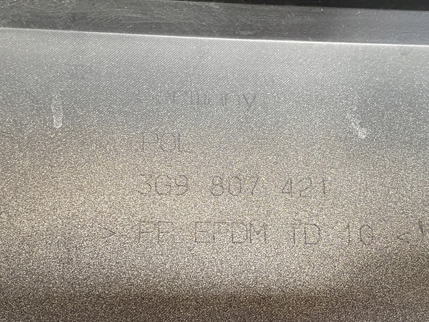 SKODA SUPERB III 3V9 KOMBI bumper rear part