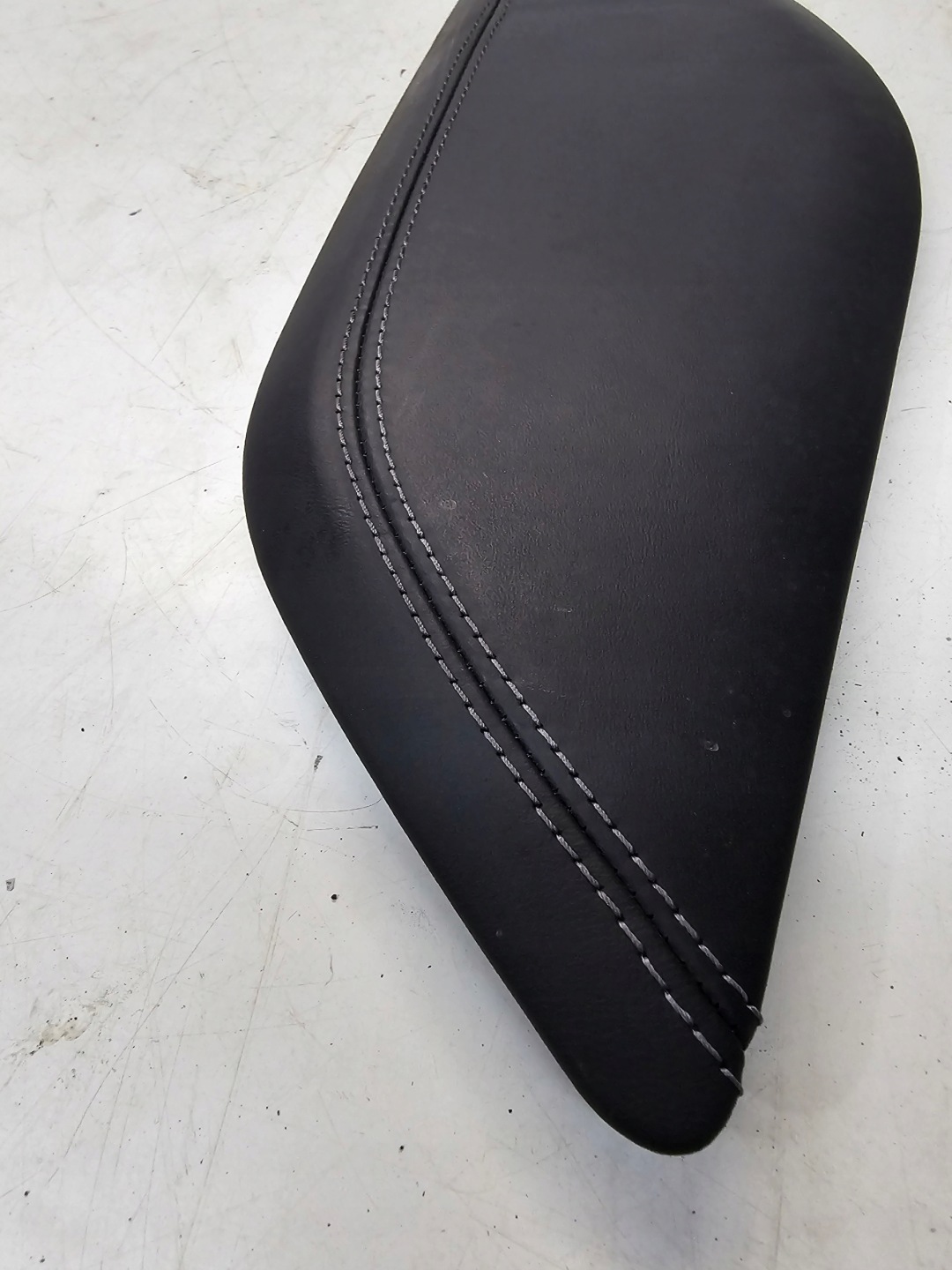 cover spoiler TUNELU right AUDI A6 C7 4G0863306