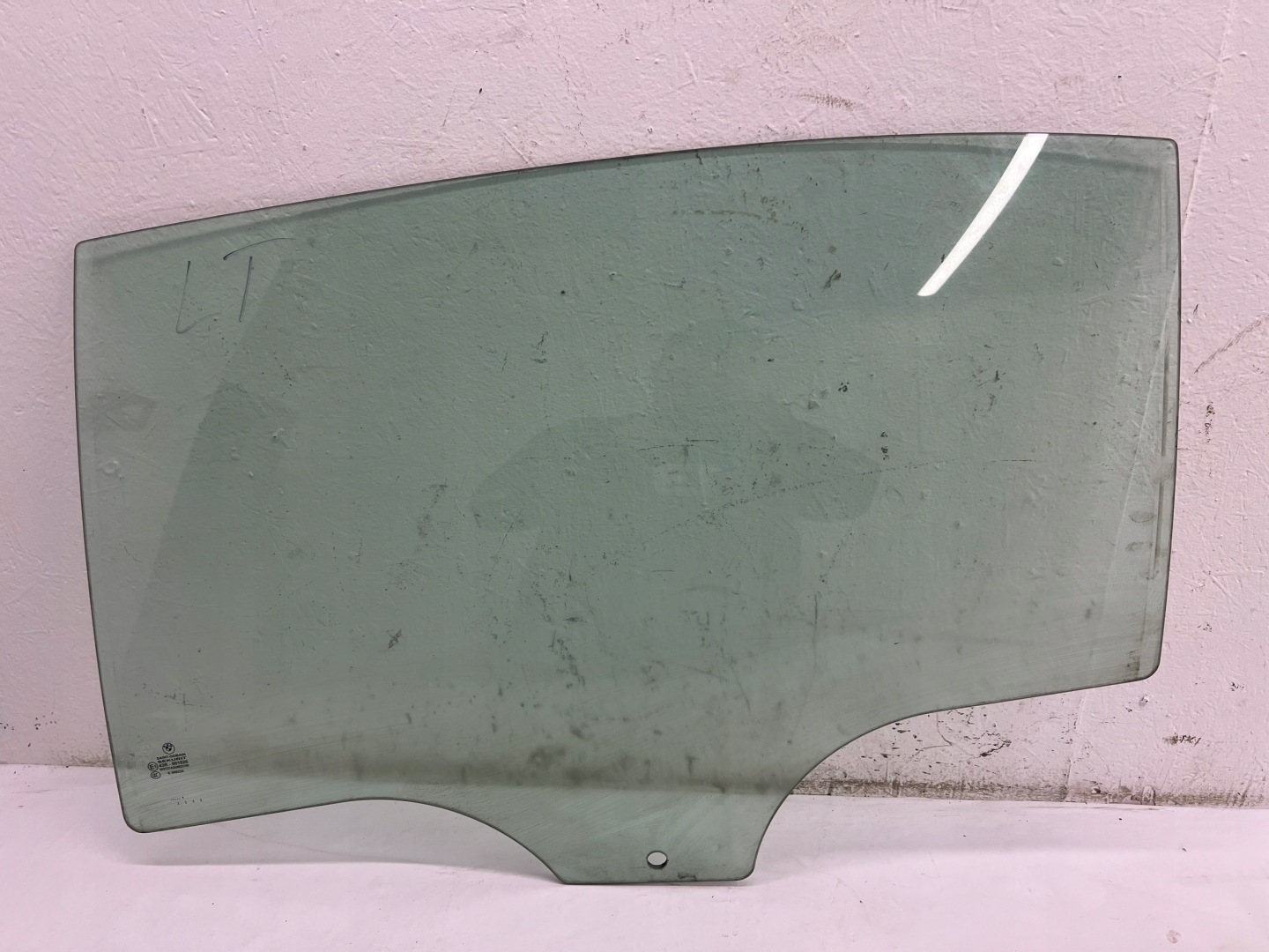 window side door left rear part BMW SERIA 7 F02 AS2 2011R