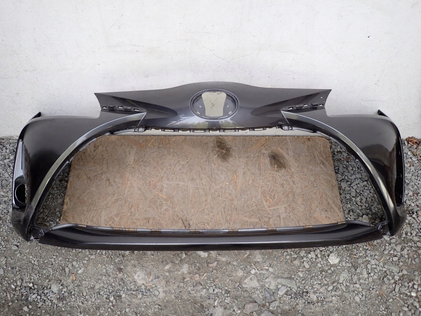 bumper front front TOYOTA YARIS 3 III P13 LIFT 2017-2020R