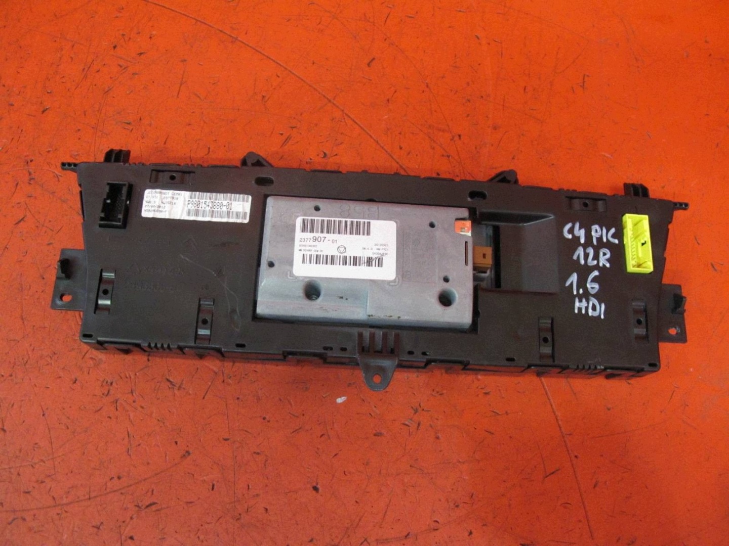 CITROEN C4 PICASSO and UA dials dials display NAVIGASCJI 9801543880