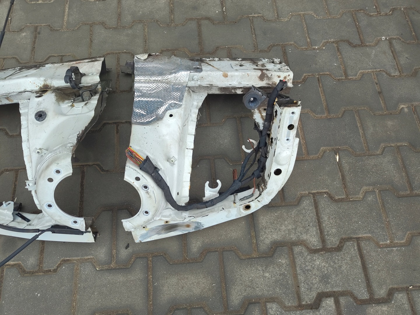 BMW 1 F20 quarter quarter placement left A300