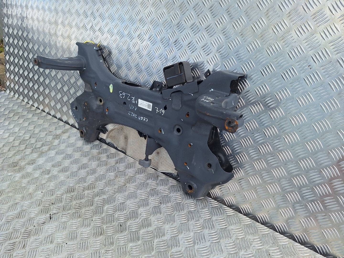 axle beam axle beam subframe KIA CEED III PROCEED 18- 62401J7AB0