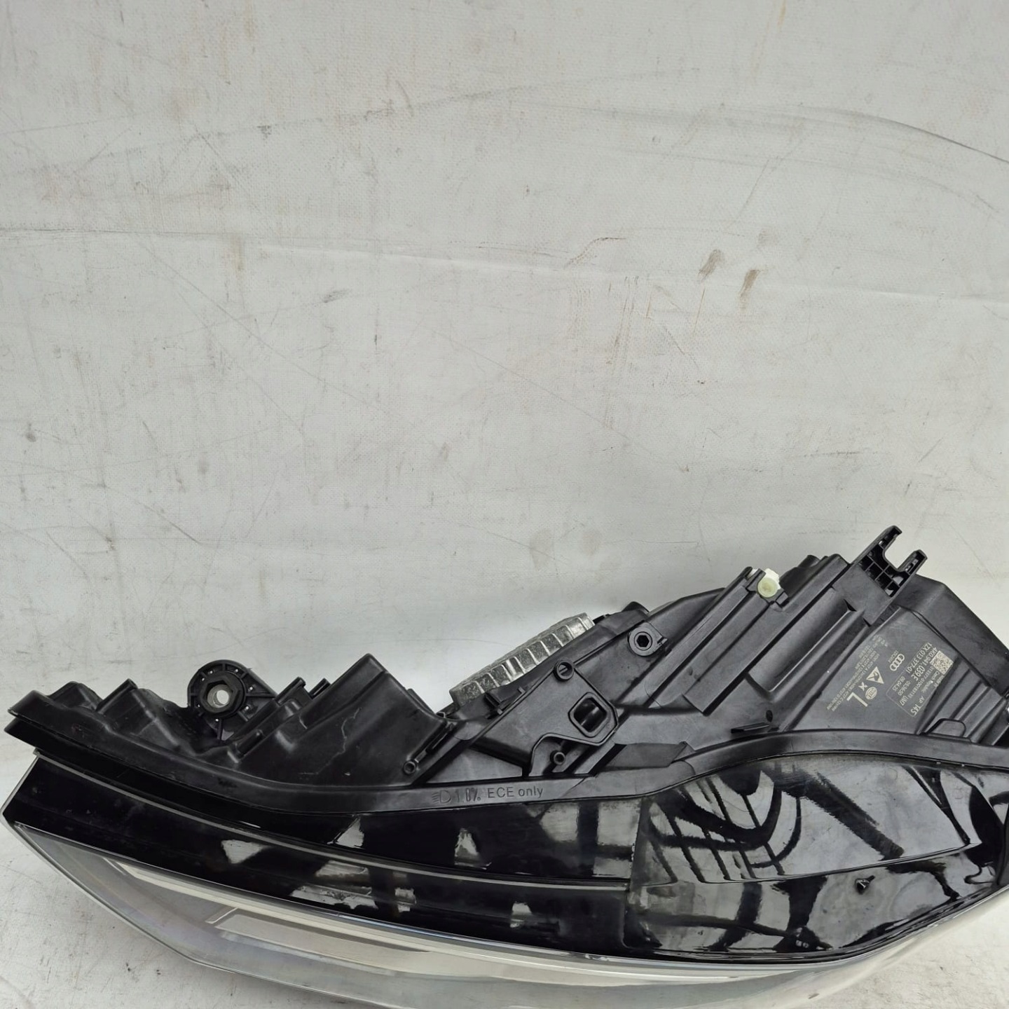 AUDI A6 C8 4K0 18- light left front front FULL LED 4K0941039E