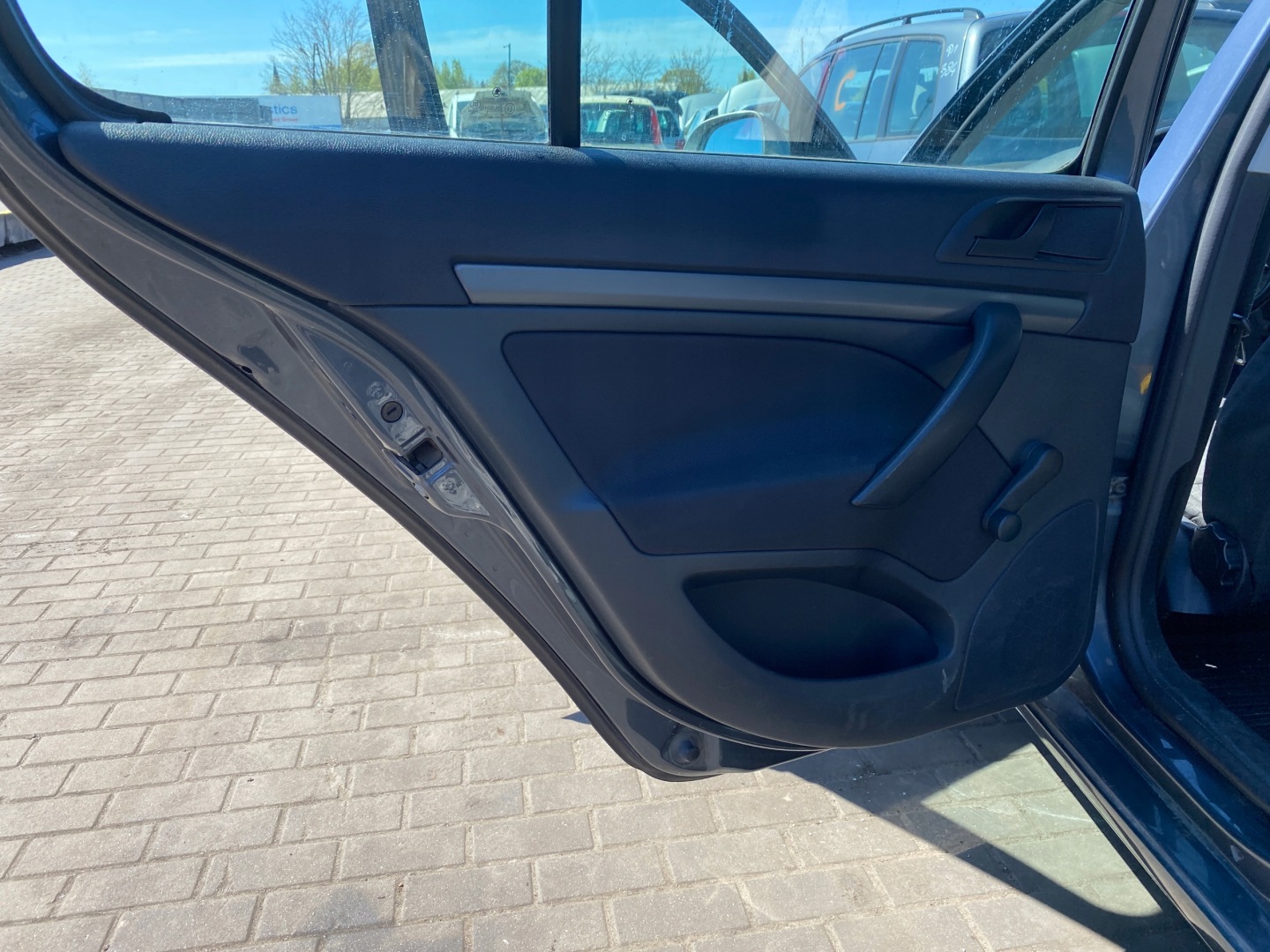 upholstery left side side left rear rear part Skoda Octavia II 2 FL 04-10