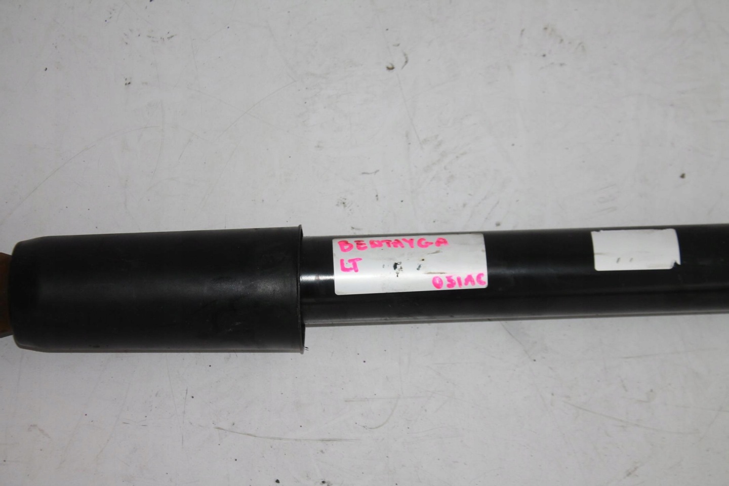 shock absorber left rear part rear BENTLEY BENTAYGA 15