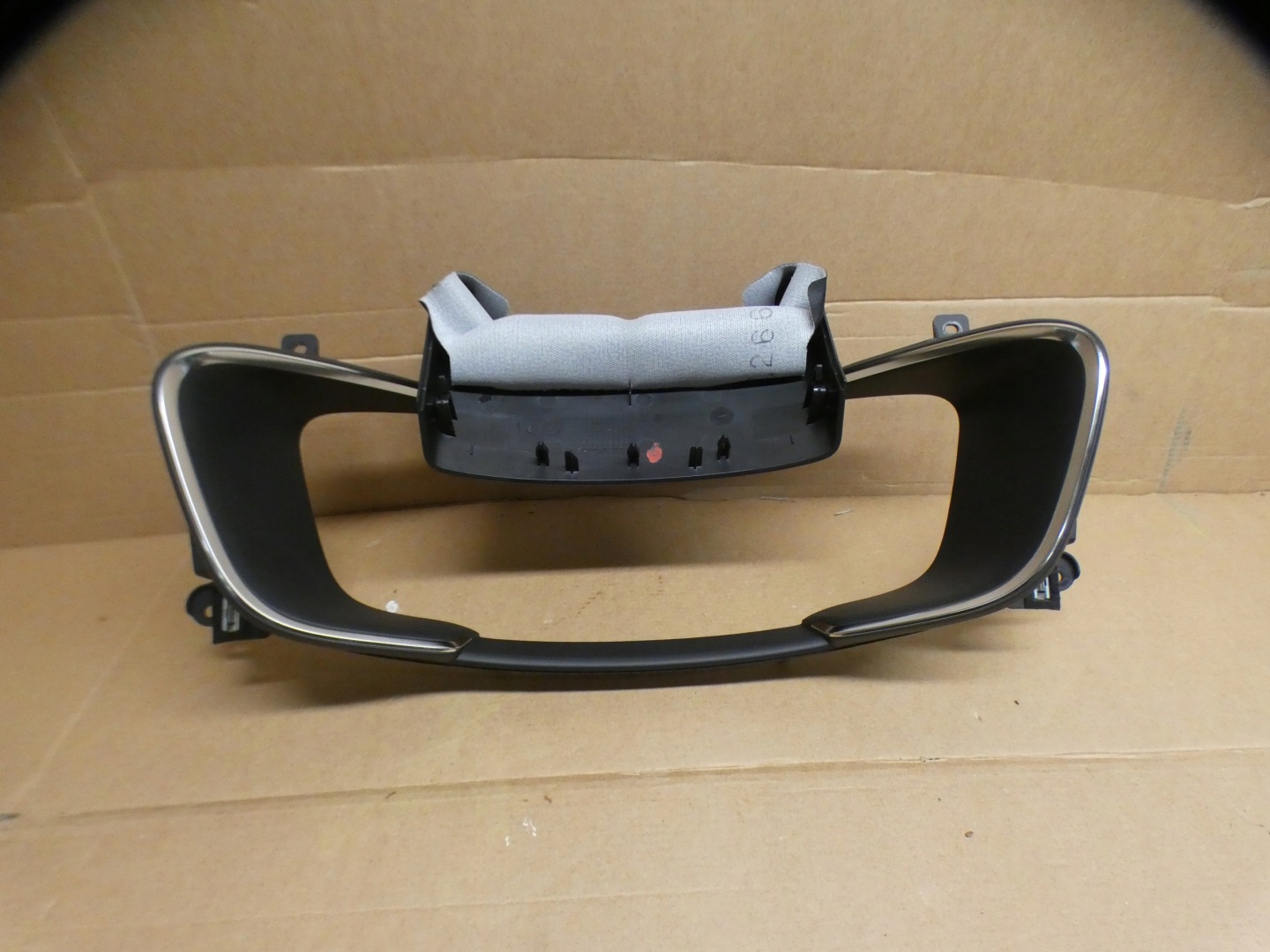 Citroen DS7 Crossback cover instrument panel frame 9821576977