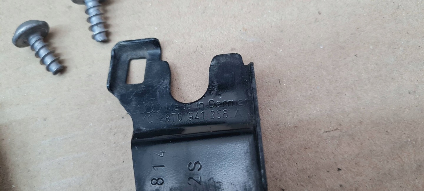 A5 8T LIFT bracket holder lights supports left right KOMPLET A4 B8