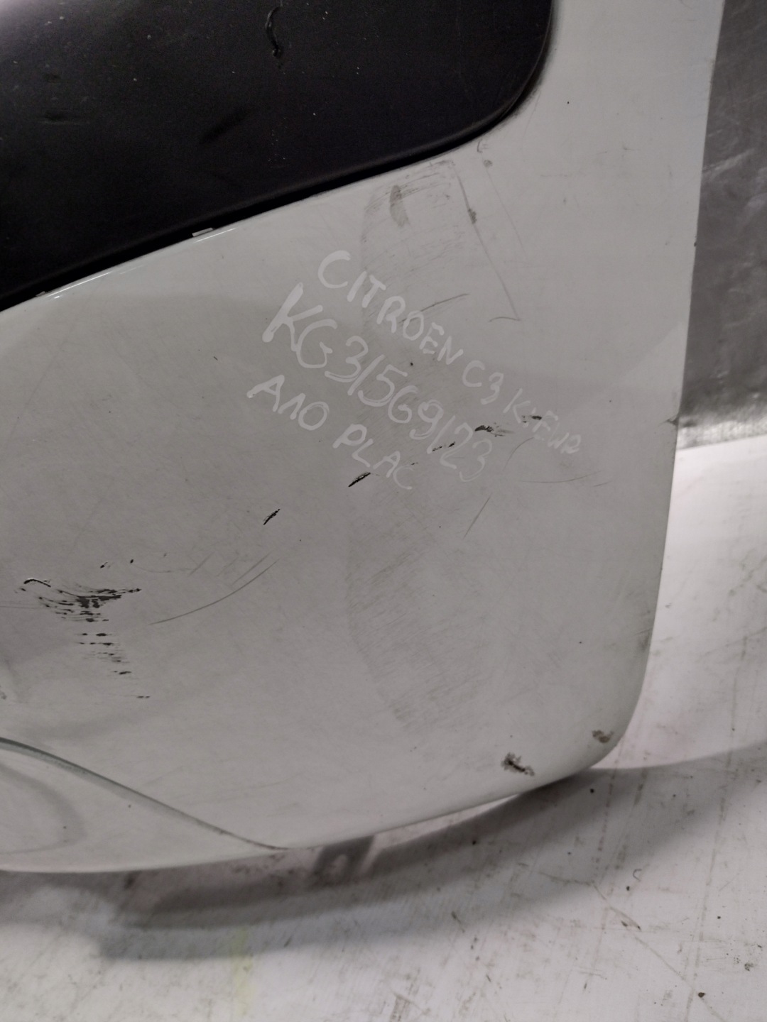 Paraurti posteriore Citroen C3 e k: EWP