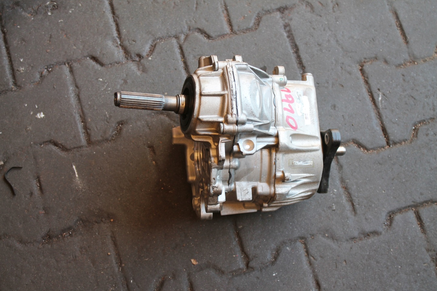 1910. REDUKTOR gearboxes BIEOW MERCEDES A7252804700