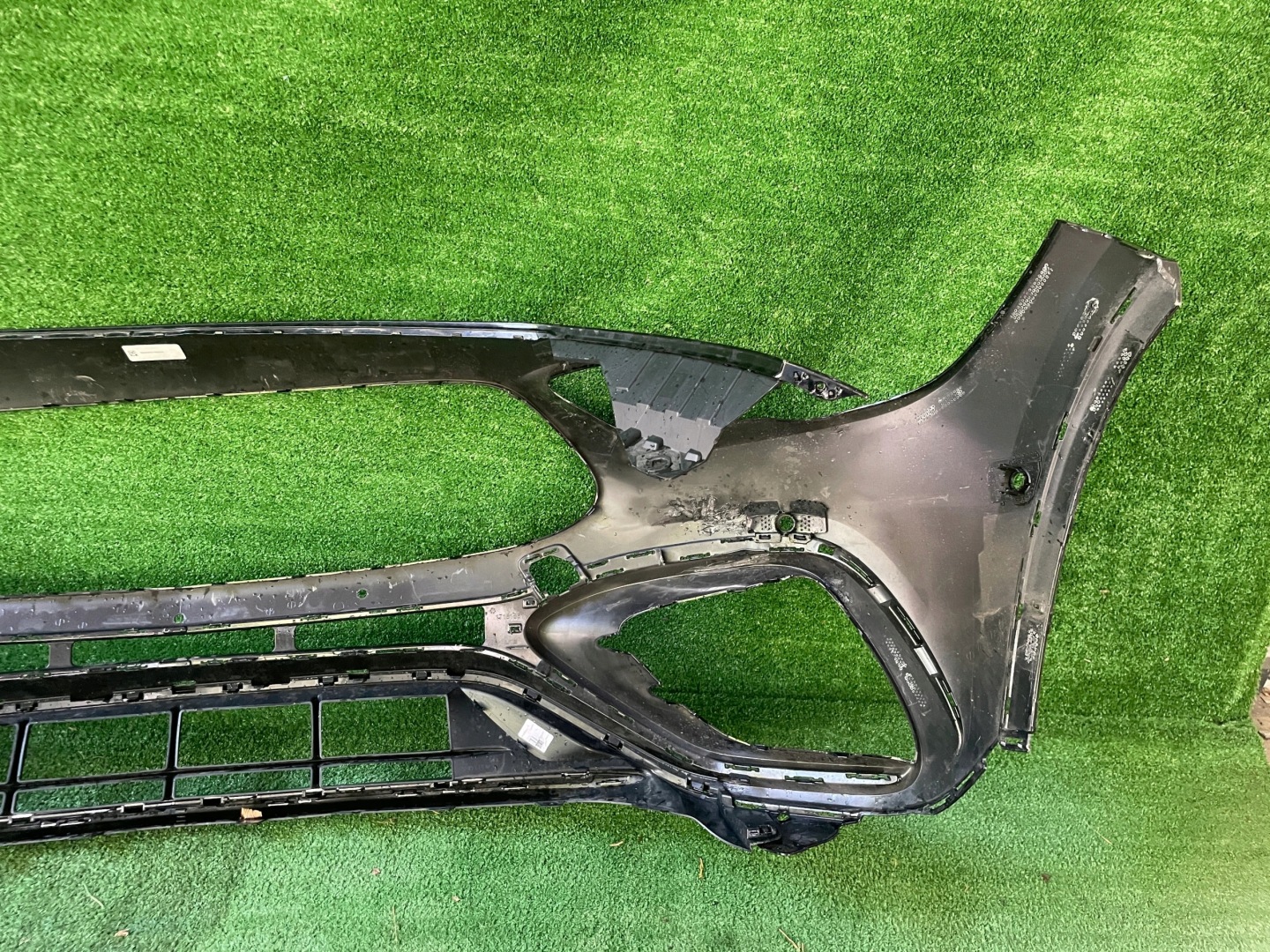 Mercedes GLA 247 45 AMG lift bumper front front