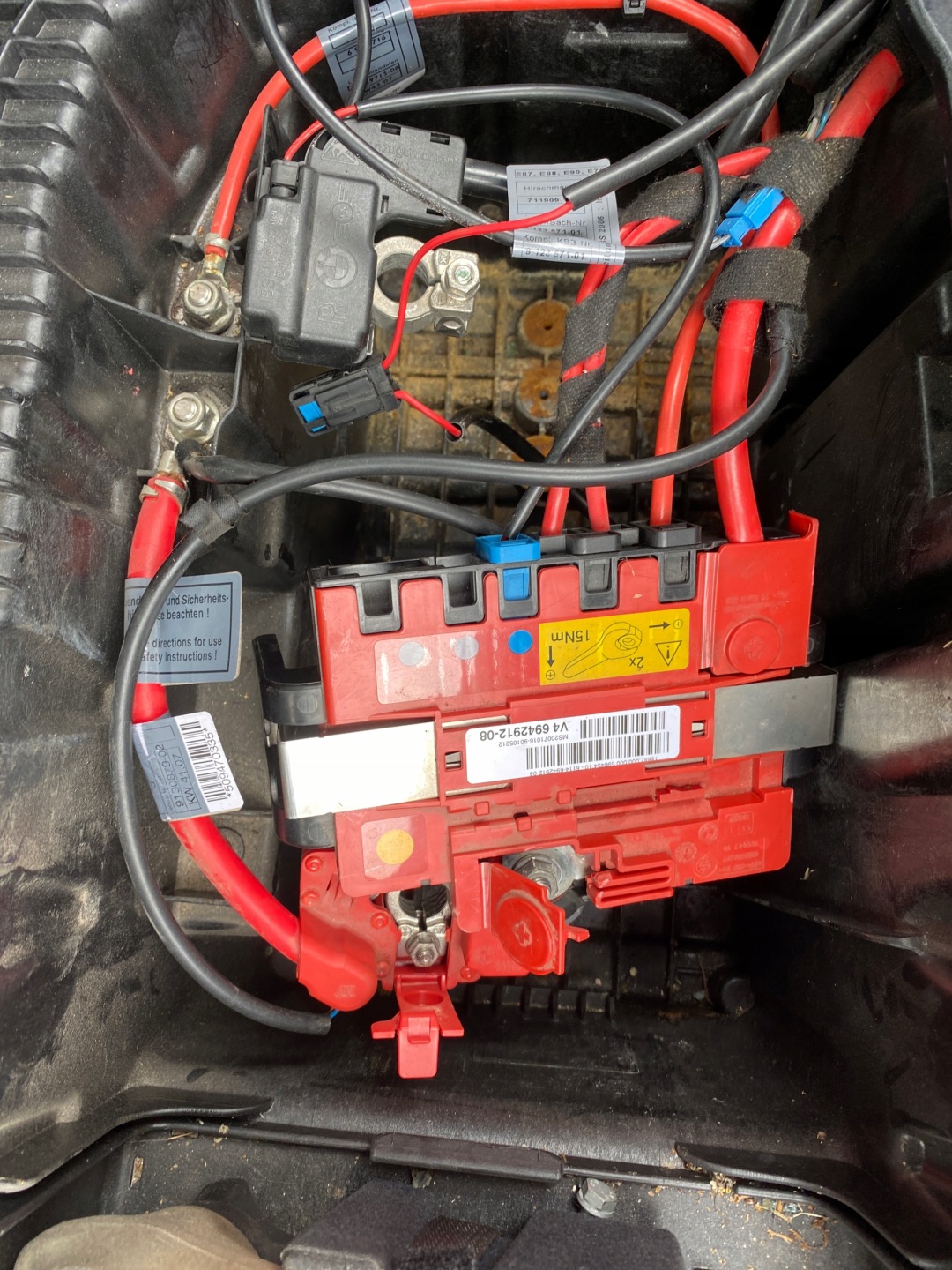 terminal plus V4 BMW 1 and E87 07-11 OE 694291208