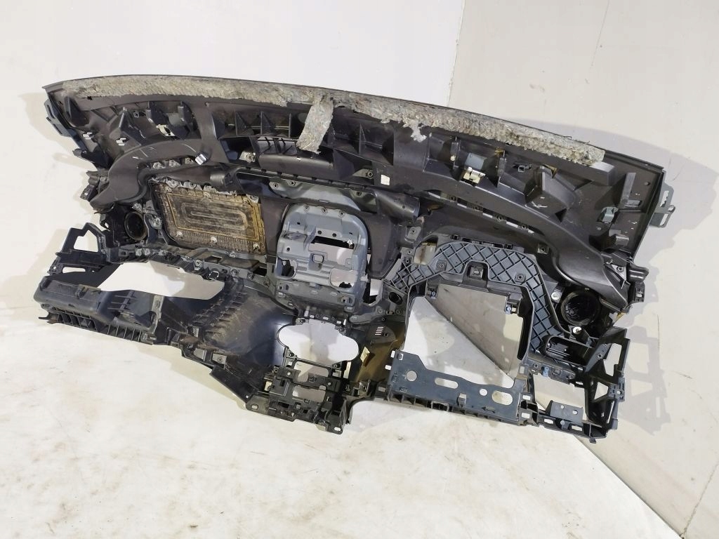 Ford Fiesta MK7 dashboard instrument panel console EU