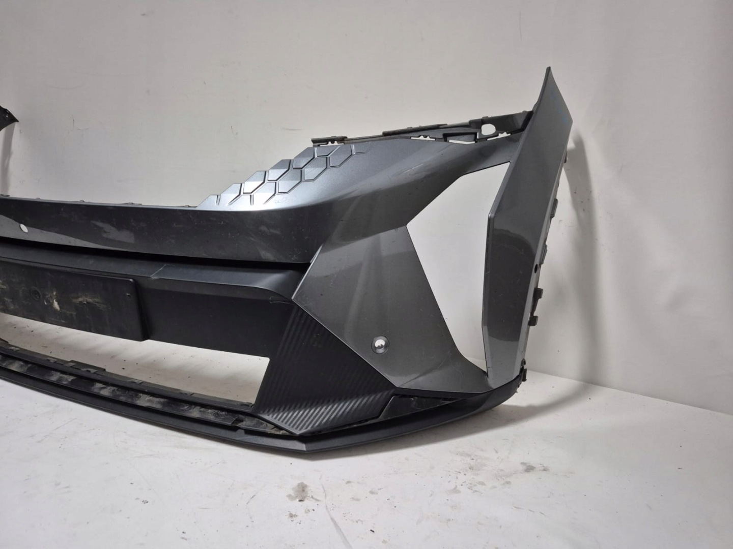 RENAULT SCENIC V 5 E-TECH 24- bumper front front PDC 620263121R