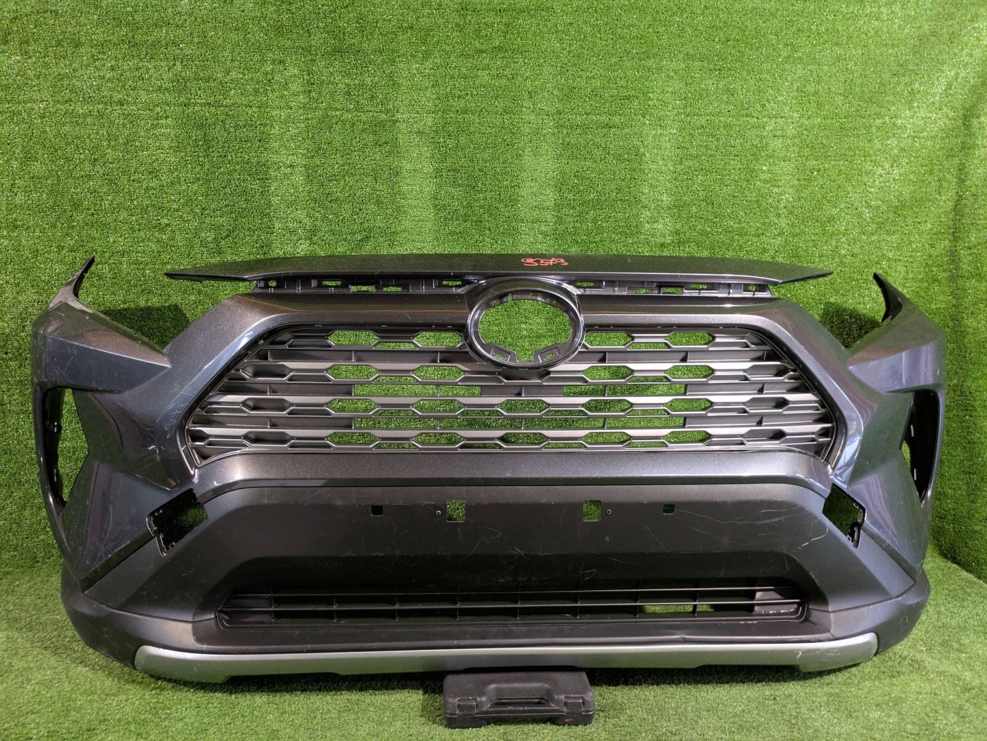 front bumper front TOYOTA RAV4 V 18- without PDC NR.Z9379