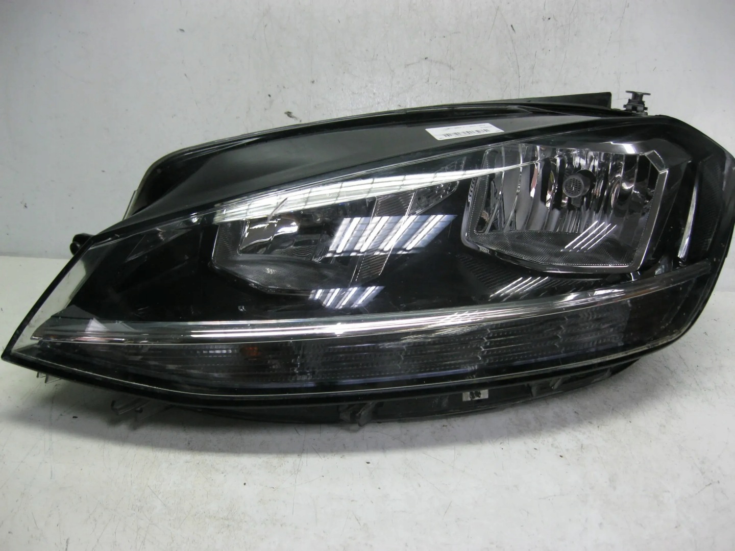 light front left Vw Golf VII Lift 17